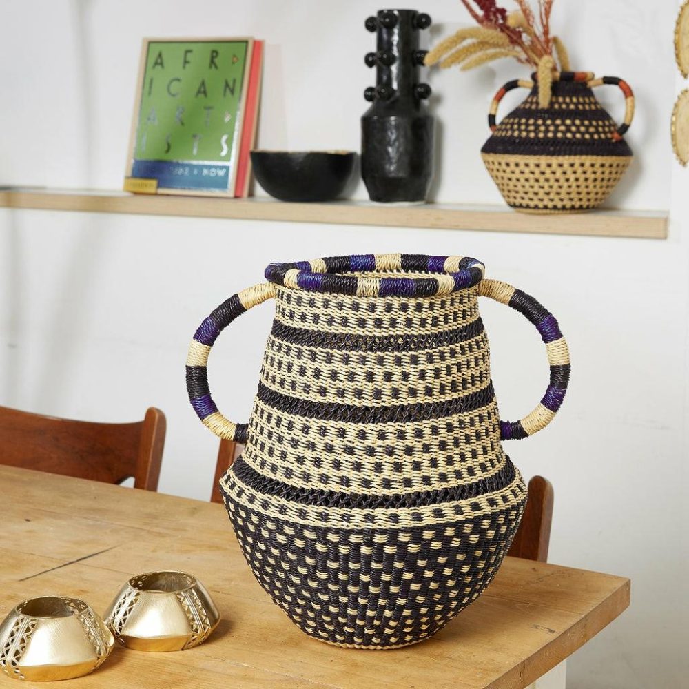 Decorative Objects | Hand on hip Dot Pot – Large Baskets Baskets